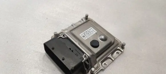 Mercedes-Benz GLC X253 C253 Adblue control unit A0009003313