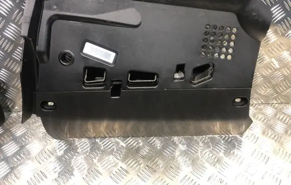 Dashboard lower bottom trim panel