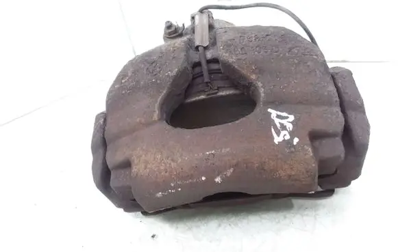 Volkswagen Touareg I Front brake caliper 7L6106D