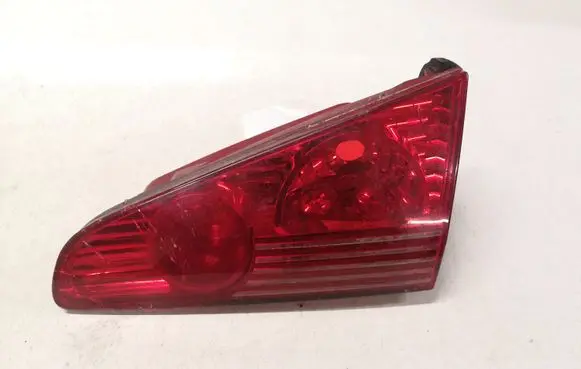 Peugeot 607 Tailgate rear/tail lights 2587D