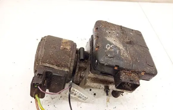 Citroen C5 Convertible roof hydraulic pump 9636715980