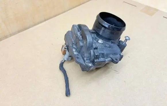 Peugeot RCZ Throttle valve V867527880 A2C39215900
