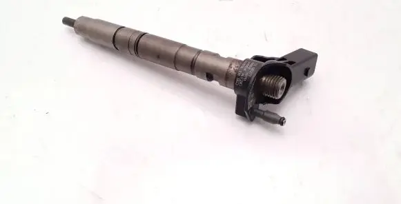 Audi A4 S4 B8 8K Fuel injector 03L130277 080812 0445116