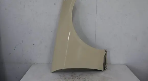 Mercedes-Benz E W212 Fender