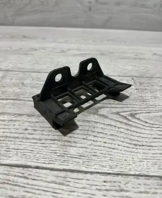 BMW 5 E39 Rear bumper mounting bracket 51111970389 1970389
