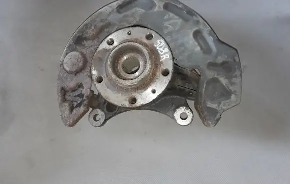 Peugeot 508 Front wheel hub 364797