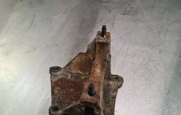 Ford Focus Engine mounting bracket YS4W3K305AC