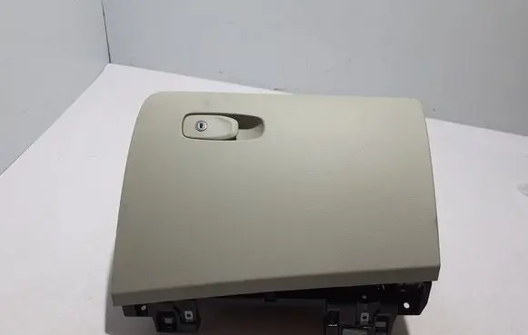 Volvo S60 Glove box 31477861