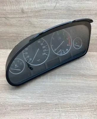 BMW 5 E39 Speedometer (instrument cluster) 6903800 110008735
