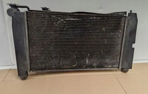 Toyota Corolla Verso E110 Fan set 