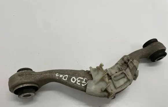 BMW 5 G30 G31 Rear upper control arm/wishbone 6883340