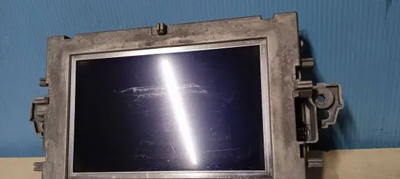 Mercedes-Benz E W212 Screen/display/small screen A2129004900 A2C53379480 A2129010400