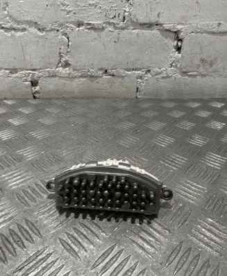 Heater blower motor/fan resistor