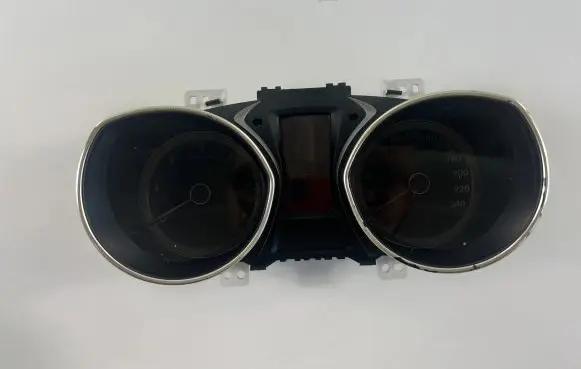 Hyundai i30 Speedometer (instrument cluster) 94023A6393