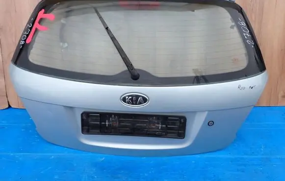 KIA Rio Tailgate/trunk/boot lid