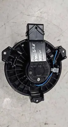 Toyota Urban Cruiser (XP110) Heater fan/blower 2727000540 11L18