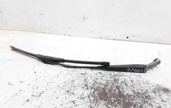 Suzuki Grand Vitara I Windshield/front glass wiper blade 