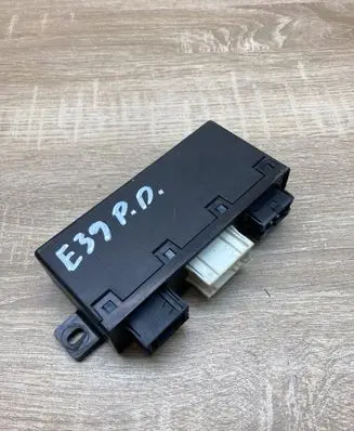 BMW 5 E39 Door control unit/module 6904253 05071772