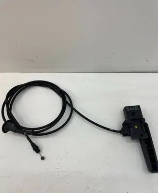 Buick Encore I Engine bonnet (hood) release handle 8402L
