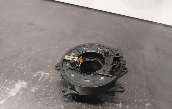 BMW 3 E46 Airbag slip ring squib (SRS ring) 83774889O 83764439I 613183774889O