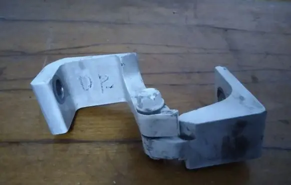 Volkswagen Transporter - Caravelle T5 Front door upper hinge