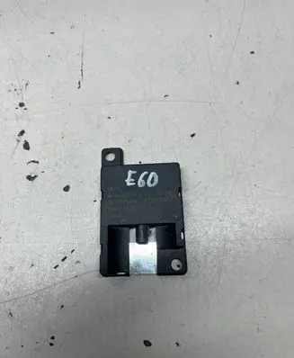 BMW 5 E60 E61 Bluetooth antenna 6928461 921800002