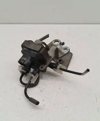 Toyota Land Cruiser (J150) Air suspension valve block 