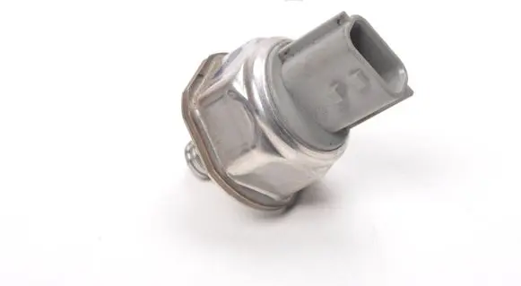 Nissan X-Trail T33 Fuel pressure sensor 95PP2-5