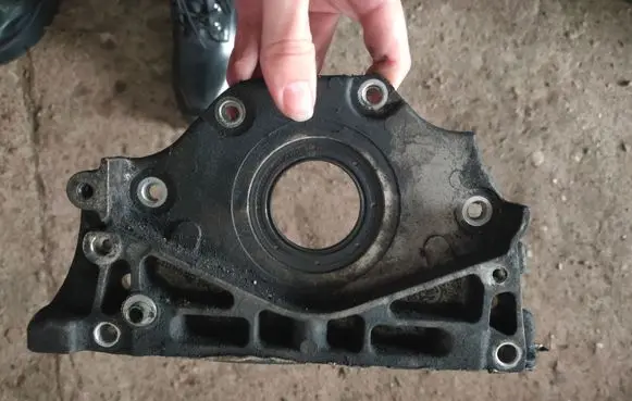 Peugeot 307 other engine part 9644251680