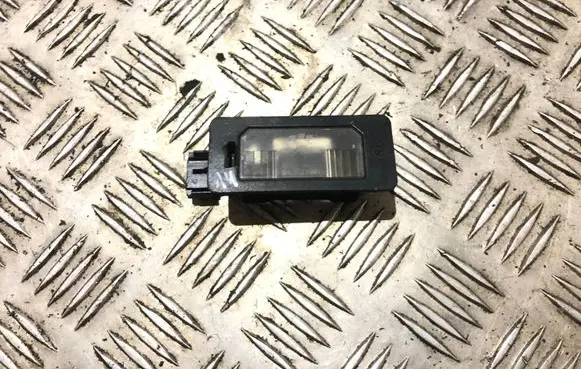 BMW 5 E60 E61 Number plate light 7165646
