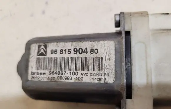 Citroen C5 Front door window regulator motor 9681590480 965493100