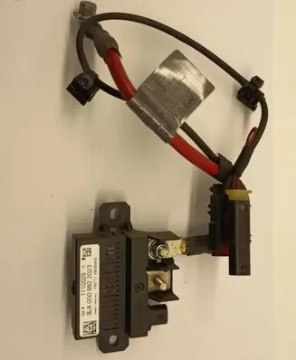 Mercedes-Benz C W204 Charging relay 1110029 A0009822023