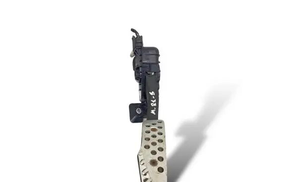Mazda RX8 Accelerator throttle pedal 1988003081 IOG26 2606A2