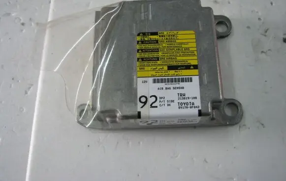 Toyota Corolla Verso AR10 Airbag control unit/module 891700F042