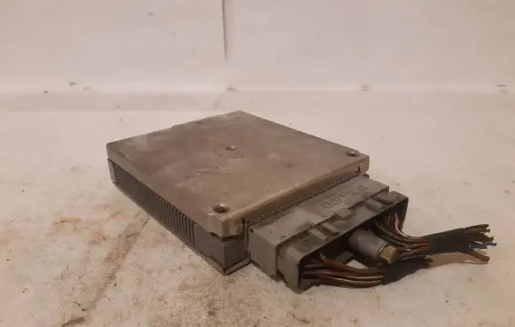 Ford Fiesta Engine control unit/module 88FB12A650AC