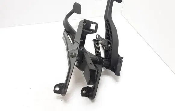 Volvo S60 Pedal assembly 3524406
