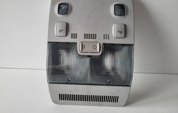 Seat Exeo (3R) Front seat light 8E0947135D 8E0951177