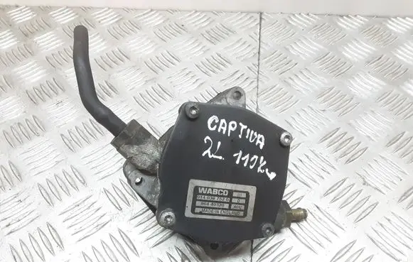 Chevrolet Captiva Vacuum pump 9140307520