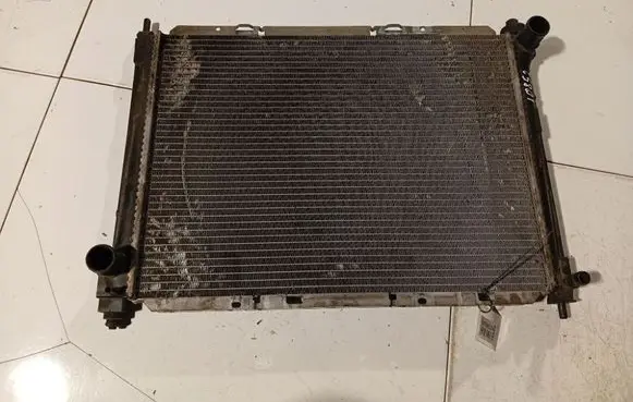 Nissan Note (E11) Coolant radiator