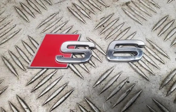 Audi A6 S6 C7 4G Manufacturers badge/model letters 