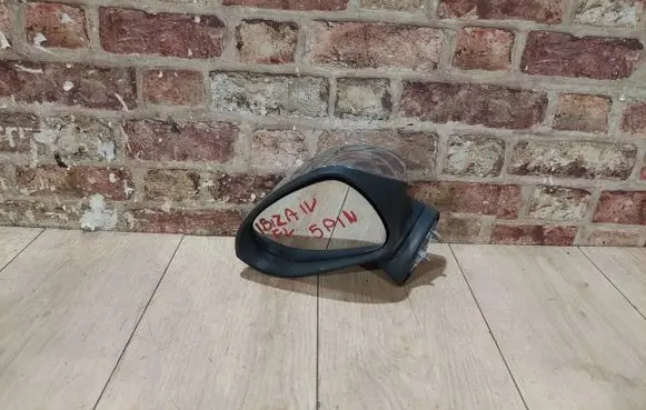 Seat Ibiza IV (6J,6P) Other exterior part KSM105