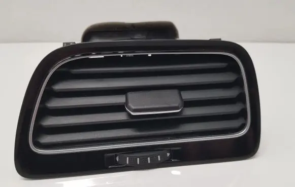 Volkswagen Golf VII Dashboard side air vent grill/cover trim 5G1819704 5G1819248 5G1819710