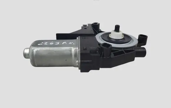 Volvo V60 Front door window regulator motor 966268103 150127