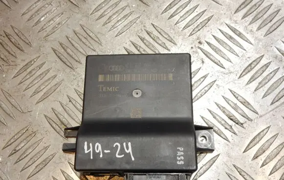 Audi A6 S6 C6 4F Gateway control module 4F0907468D 4F0910468A 4924