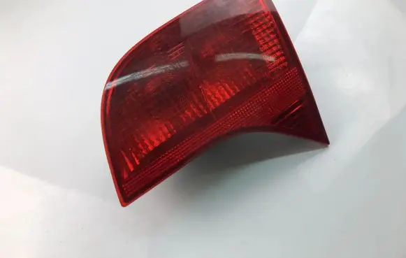 Audi A4 S4 B7 8E 8H Tailgate rear/tail lights 8E9945094