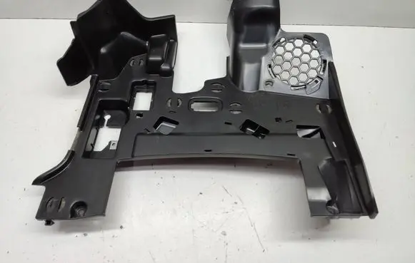 Mercedes-Benz E W213 Dashboard lower bottom trim panel A2136803006 A2136801207 HBZZ13022