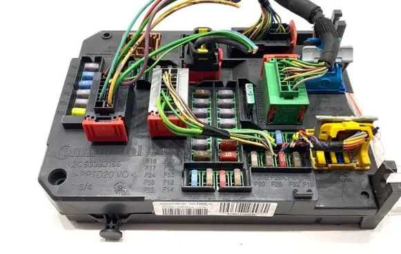 Peugeot 508 Other control units/modules 9664992380