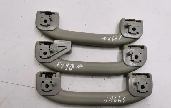 Nissan X-Trail T31 A set of handles for the ceiling 