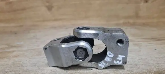 Volvo XC90 Steering column universal joint W20216554 216554