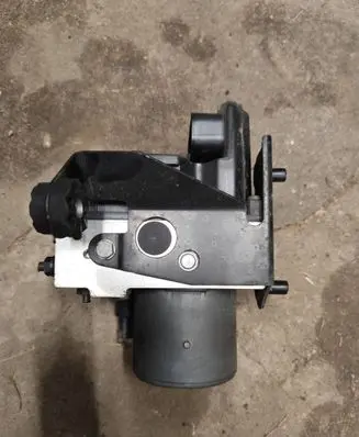 BMW 5 E39 ABS Pump 0265950002 6758971 30223